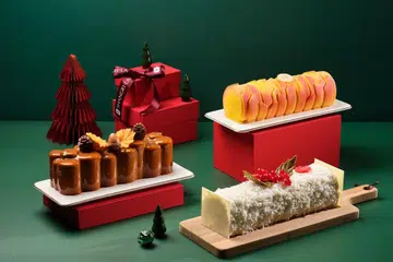 Logcakes, Christmas, Christmas treats, Christmas sweet treats, Christmas cakes, cakes, desserts