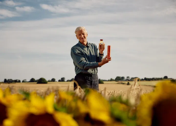 Dyson Omega™ hydrating hair oil, Dyson Farm, Dyson, James Dyson