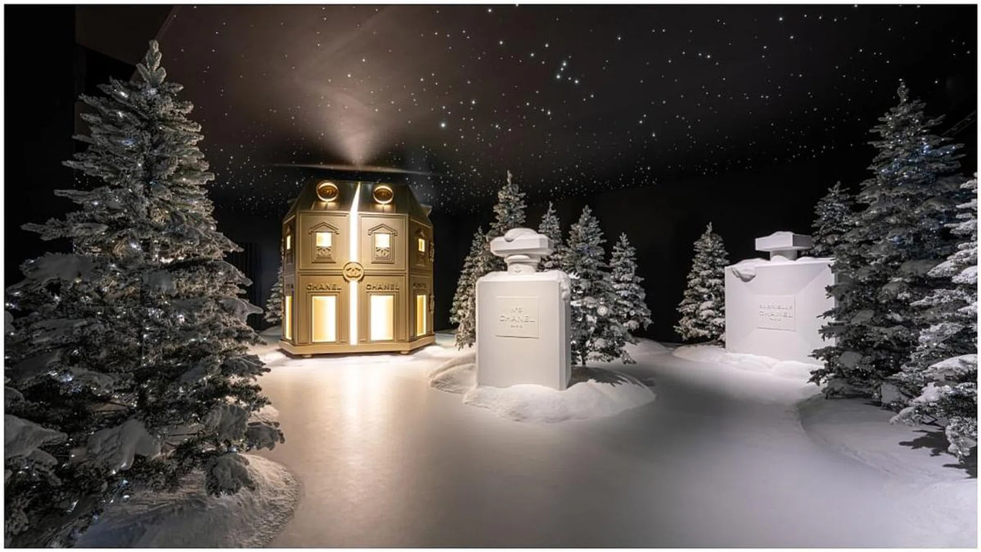 Christmas, Chanel , pop up , The Chanel Winter Tale