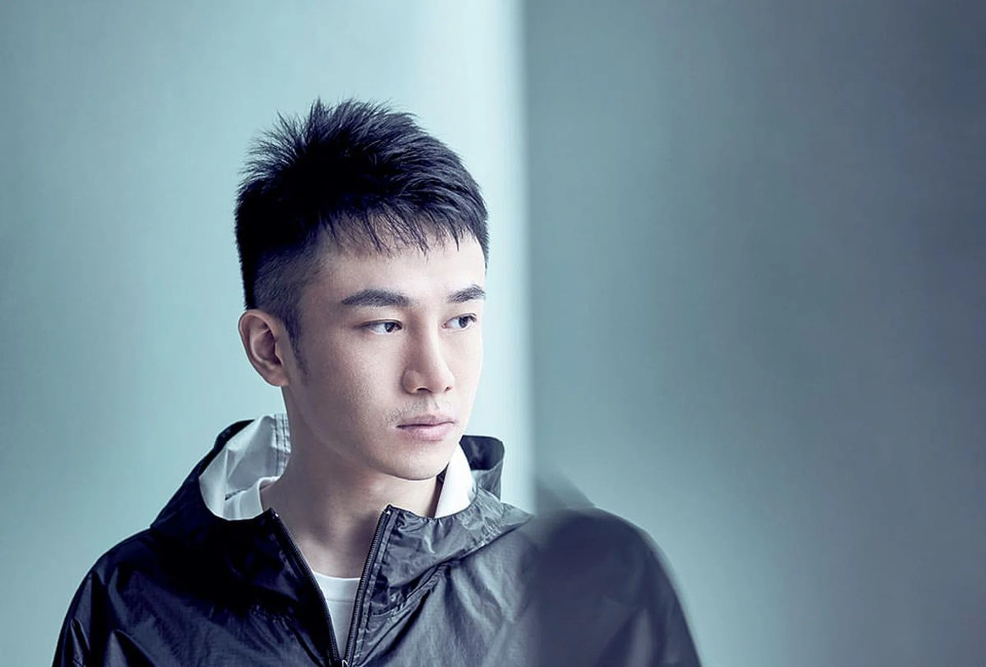 聂云宸沉着应付这一场国际性的经济风暴。