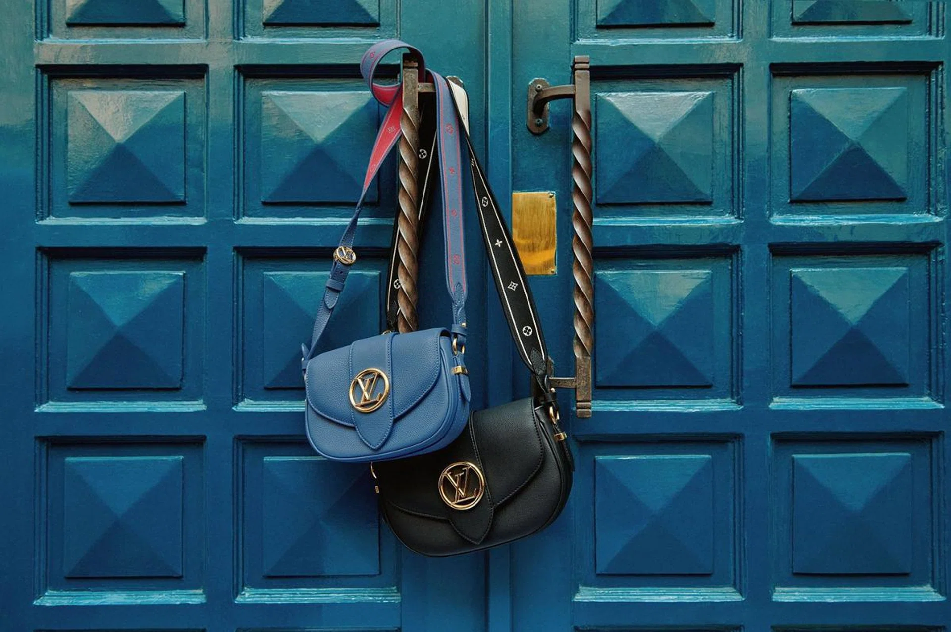 LV Pont 9 Soft 中号与小号手袋对比