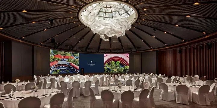 新加坡嘉佩乐酒店宴会厅。Photo courtesy of The Asia Gala