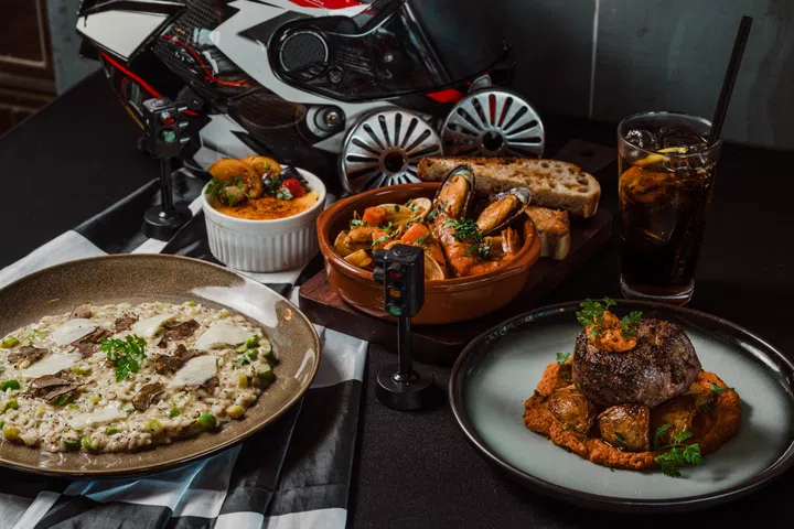  1-ALTITUDE COAST, SOL & ORA