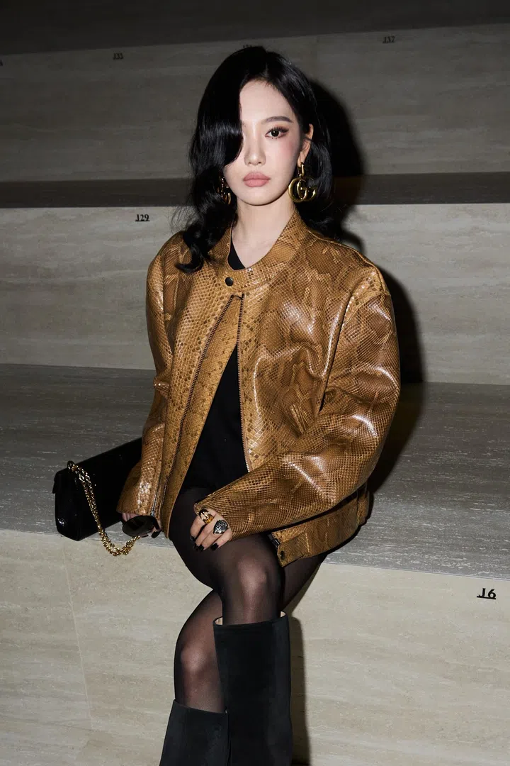 Milan Fashion Week,Front Row Celebs