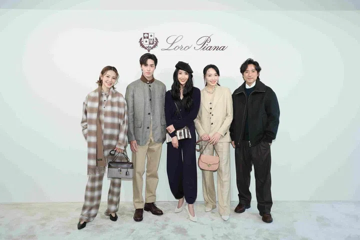 香港演员倪晨曦、泰国人气男演员 Tor 、台湾女演员隋棠、香港演员蔡思韵和林德信共同出席Loro Piana最新的 2024-2025 秋冬系列。