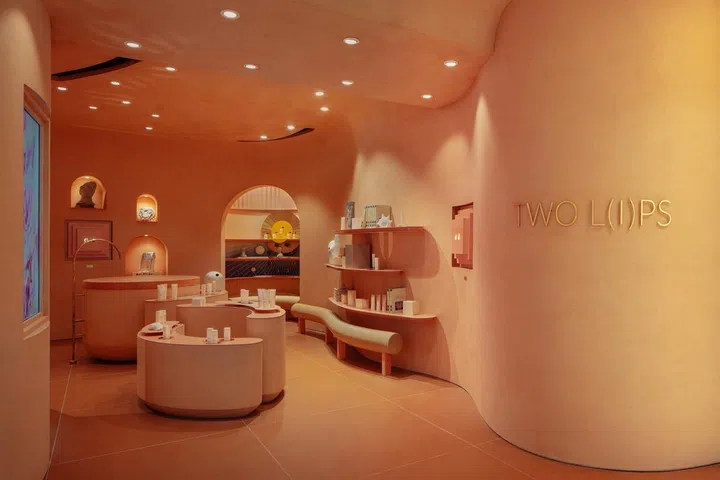 这是全球首家以私密护理为主题的旗舰店。