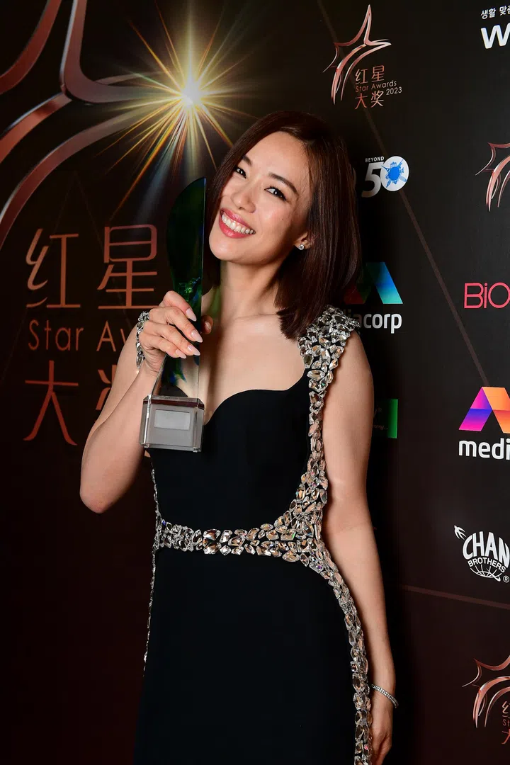 “红星大奖2023”，林慧玲获封“超级红星”。
