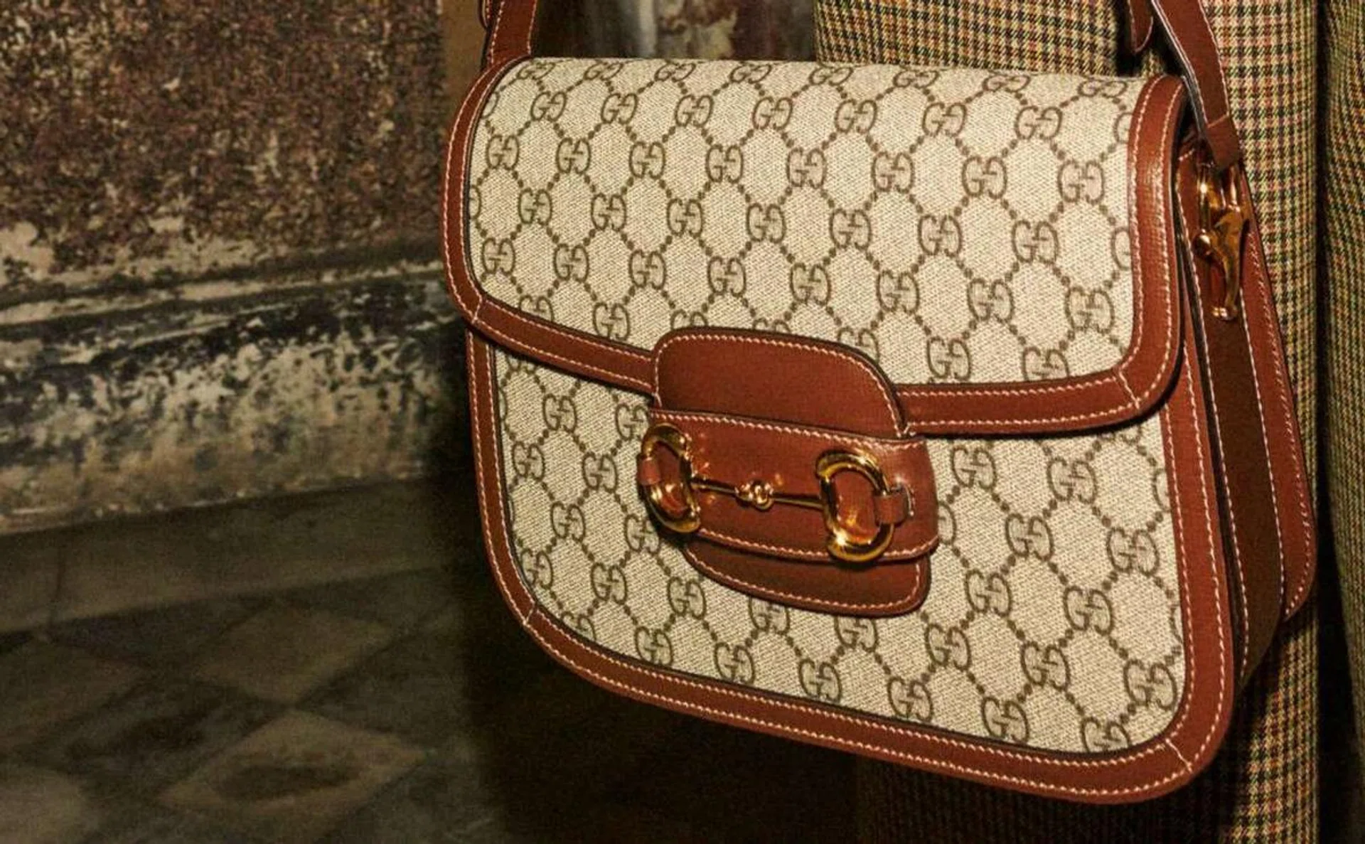 Logomania, Bags, Celine, Gucci, Dior, Monarchy London, Burberry, Longchamp