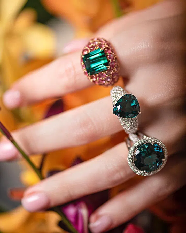 Credit: @da__jewellery Instagram