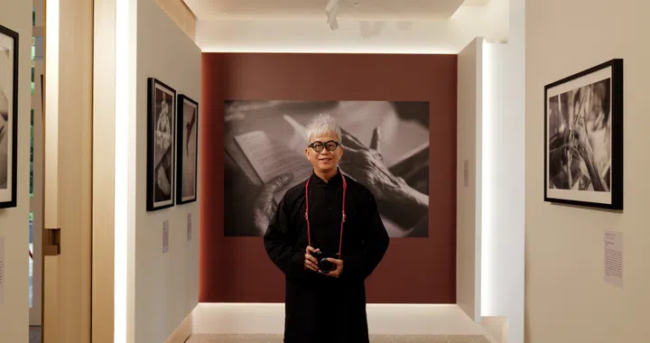 Ng King Kang To Stand and Hold