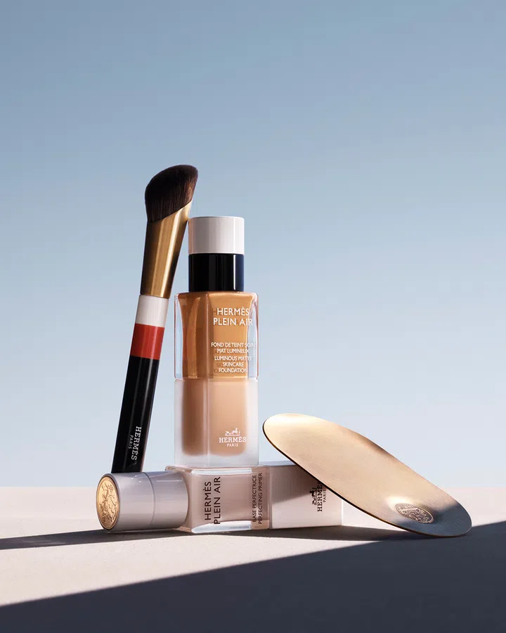 Hermès Beauty：Plein Air Luminous Matte Skincare Foundation