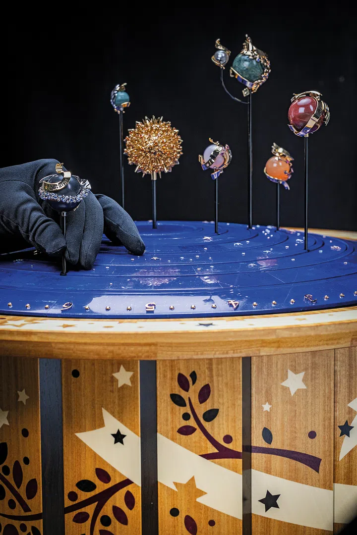 梵克雅宝Planétarium天象仪自动机械装置。