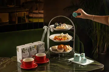 Mondrian Singapore Duxton , Estee Lauder, afternoon tea