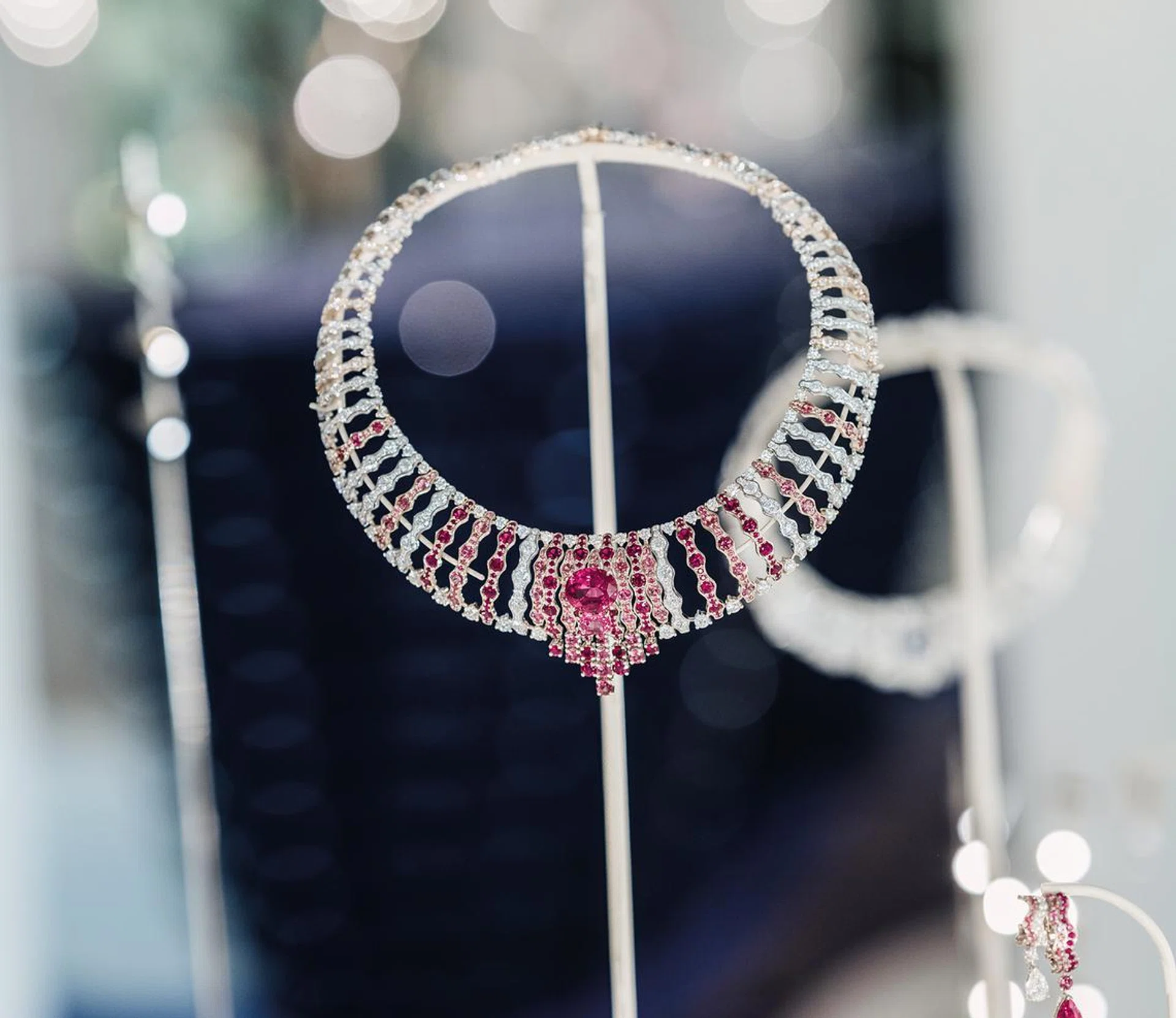 Piaget, Shapes of Extraleganza, high jewellery