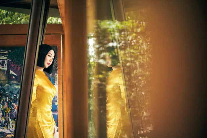 La Prairie_Carla Chan_Pure Gold Radiance