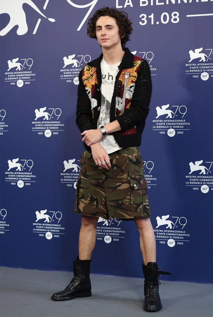 VENICE, ITALY - SEPTEMBER 02: Timothée Chalamet attends the photocall for "Bones And All" at the 79th Venice International Film Festival on September 02, 2022 in Venice, Italy. (Photo by Vittorio Zunino Celotto/Getty Images)