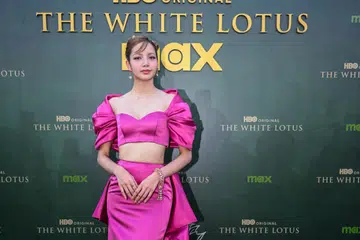 Lisa, Blackpink, The White Lotus