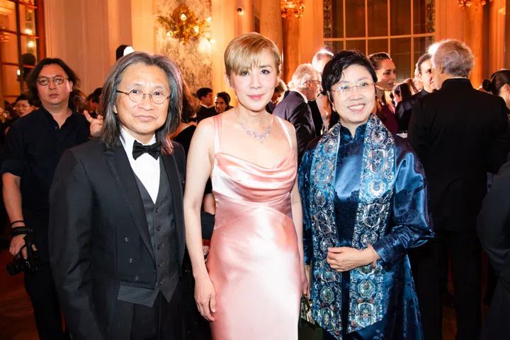 Peter Chan、Sandra Ng和Shuqin Wang