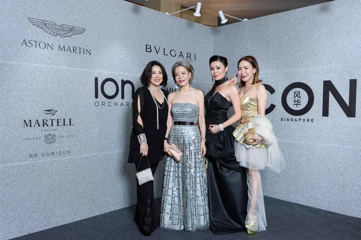 Sarah Lim, Grace Wong, Sharel Ho & Jun Low