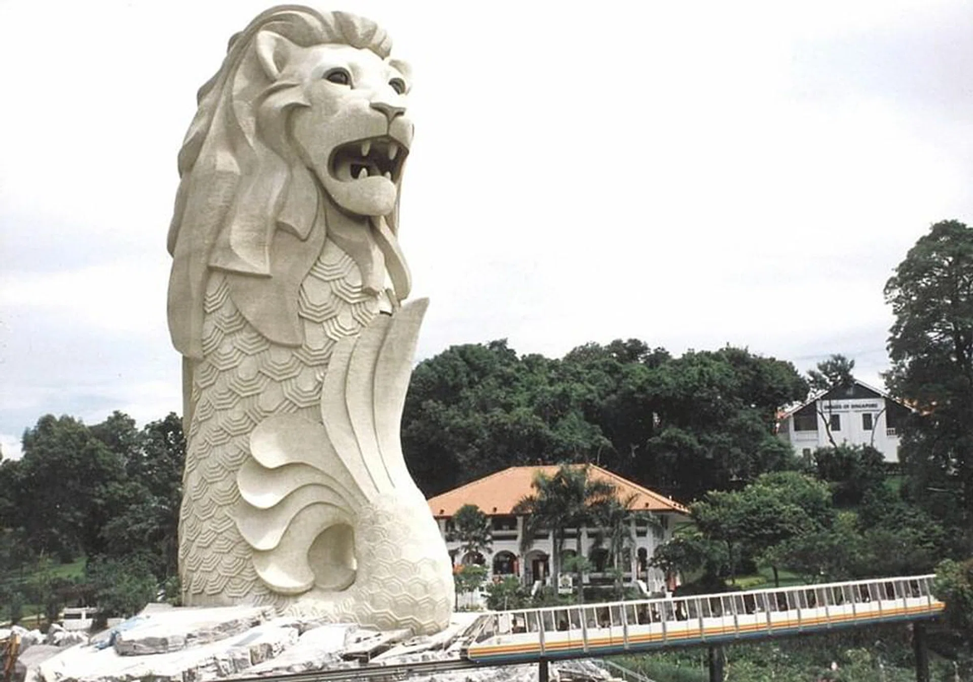 Merlion, Singapore Merlion, Sentosa Merlion, Singapore, demolished, Singapore icon, landmark