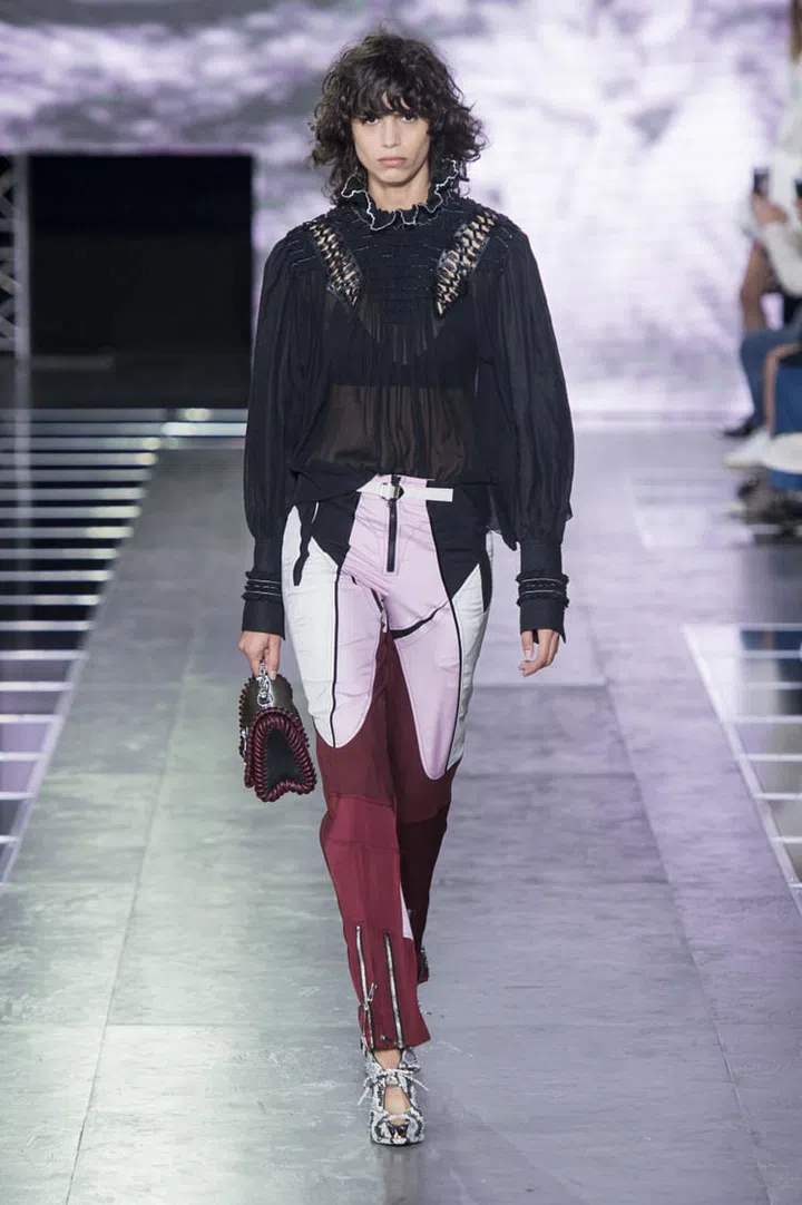LOUIS VUITTON (1)