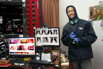 COVID-19, 2019冠状病毒, virus, Dr Bernard Cheong, protective measures, keeping fit, health