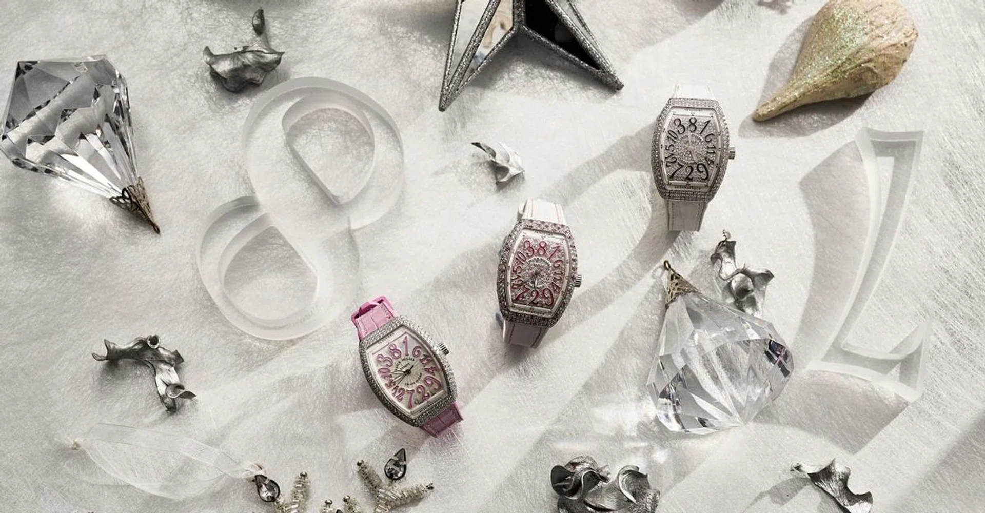 Christmas 2019, Christmas gift guide, Christmas gift ideas, watches, ladies watch, festive season, festive gifts, Cartier, Harry Winston, Franck Muller, Jaeger-LeCoultre, Chopard, Graff, Piaget, Van Cleef & Arpels