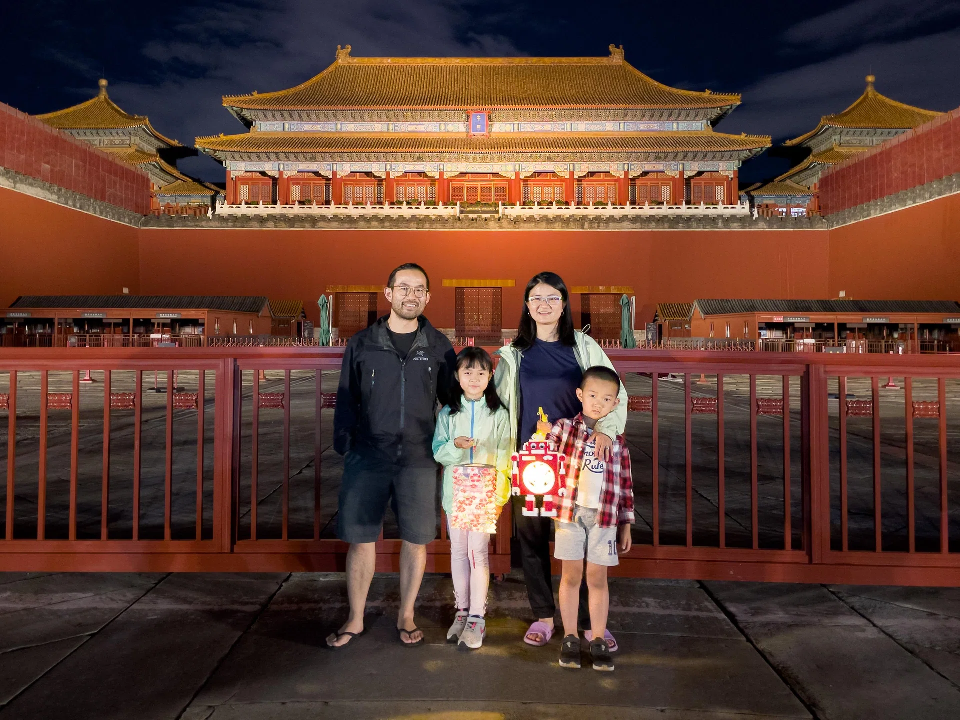 Chow and Lin, travel, beijing， 北京，赵与林