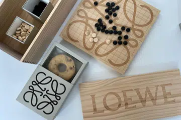 Mooncakes, Mid-autumn festival, luxury brands, luxury brand mooncake gift box, VIP gifts