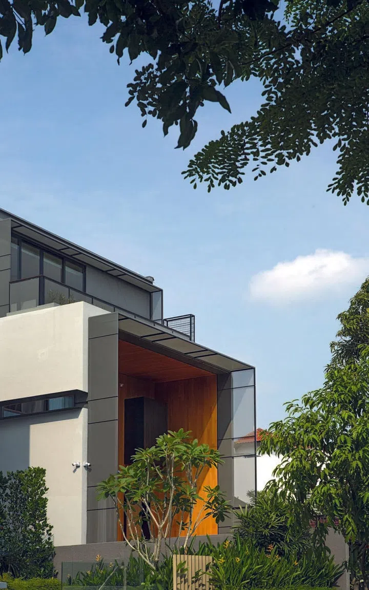 Crazy Rich Asians: These are the luxury jewellery and watches worn in the movie