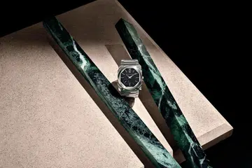 Watches, Watch Dials, Unusual Face Shapes, Unusual Dial Shapes, Watch Face, Cartier, BVLGARI, Audemars Piguet, Franck Muller, URWERK