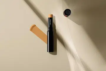  Shiseido Synchro Skin Radiant Lifting Concealer