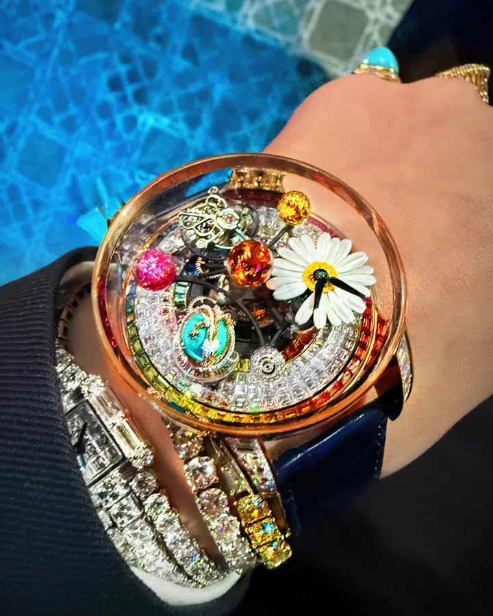 Jacob & Co. Astronomia Solar G-Dragon腕表。