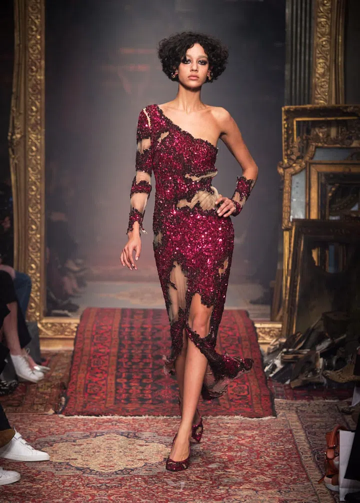 MOSCHINO (48)