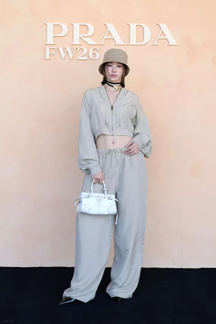 Milan Fashion Week,Front Row Celebs