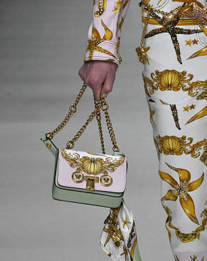 Versace Milan Fashion Week Spring Summer 2018 Milan September 2017