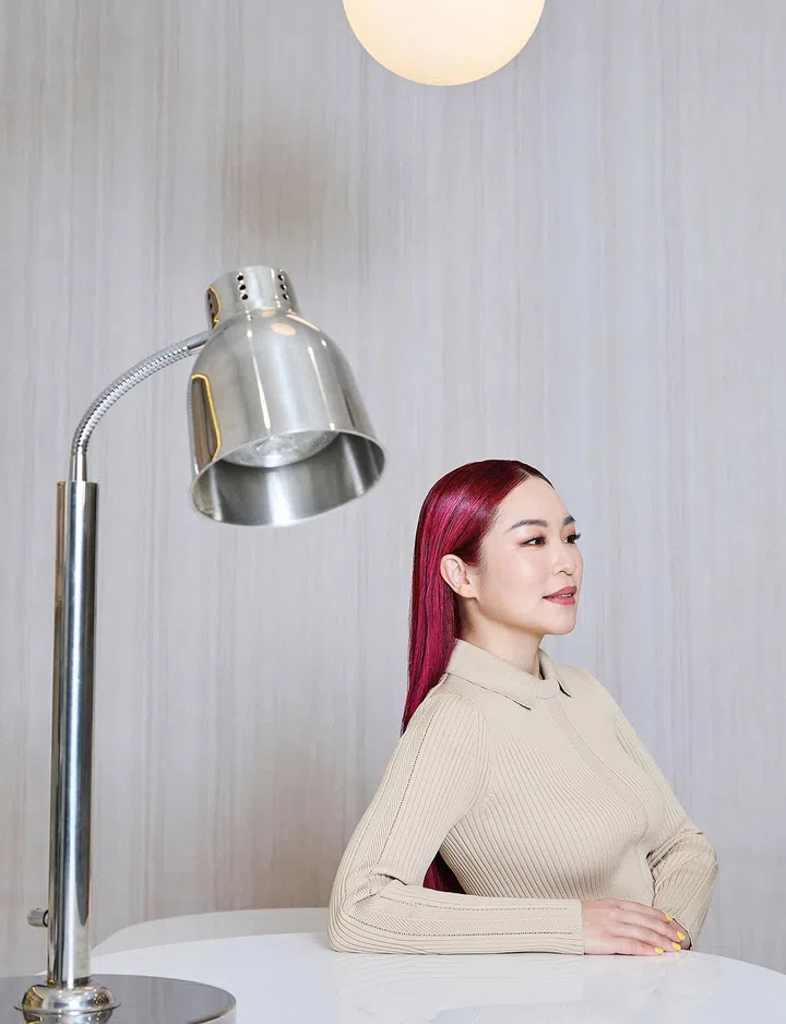 棉质混纺上衣/Tory Burch。