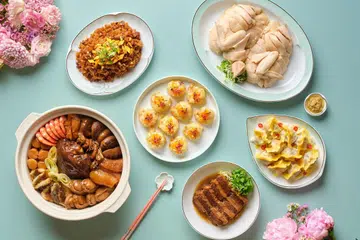 Chinese New Year, Reunion dinner, 农历新年, 团圆饭, Pen Cai, 盆菜, The Fullerton Hotel Singapore, Jade