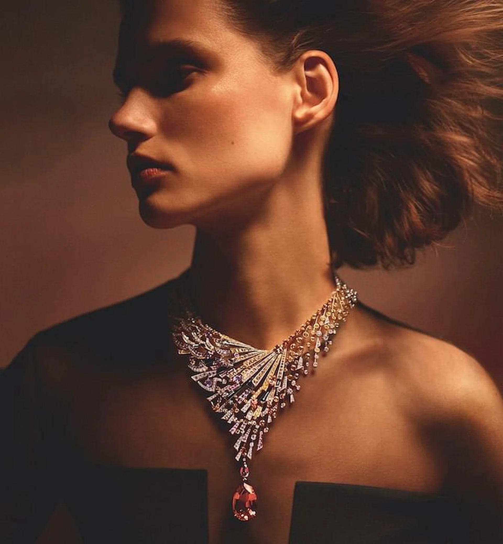 Chaumet, high jewellery collection, sky, skies, colours, hues, celestial, stars, bride, clouds, diamonds, topaz