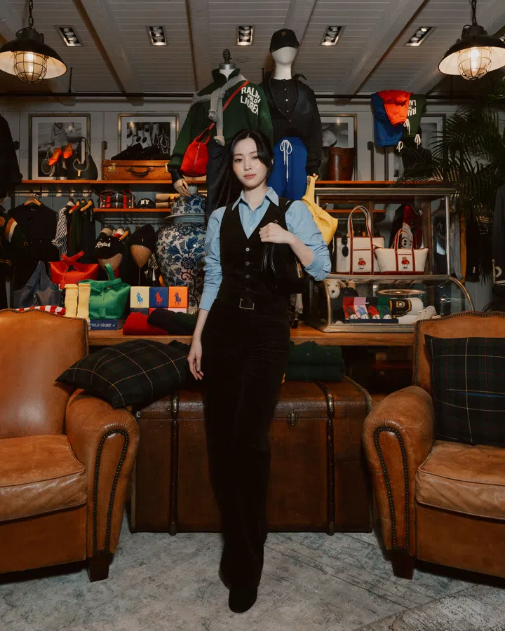 ITZY Ryujin Polo Ralph Lauren Shaw Centre Very Ralph