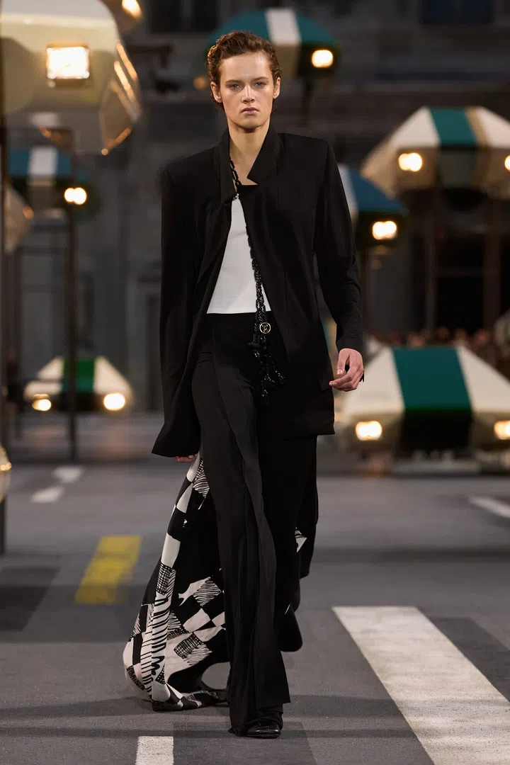 Louis Vuitton  Spring Summer 2027