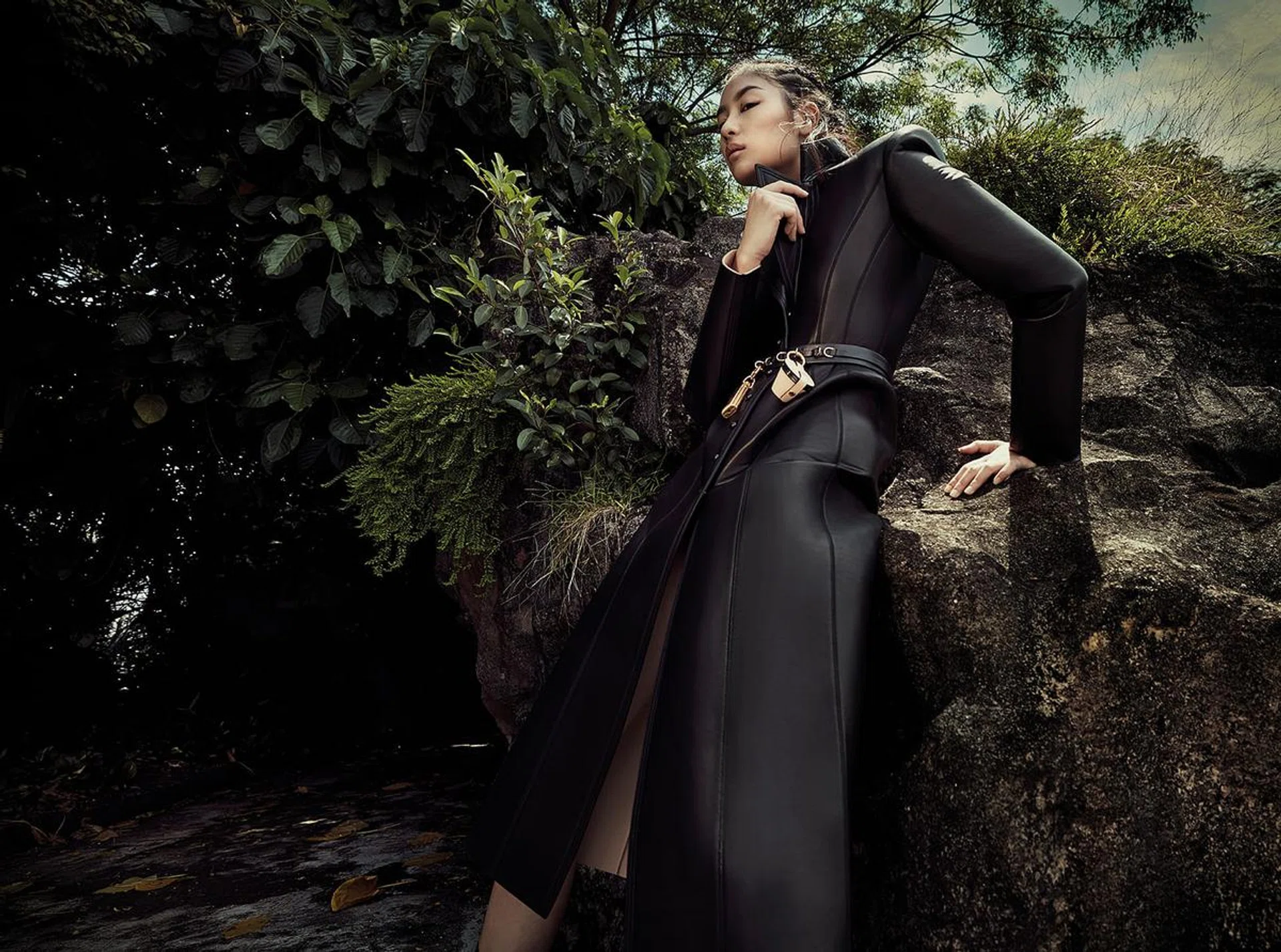 Black, Fashion, Fashion Spread, Max Mara, Chanel, Hermes, Givenchy, Fendi, Valentino,Louis Vuitton,Versace,Gucci,Loro Piana