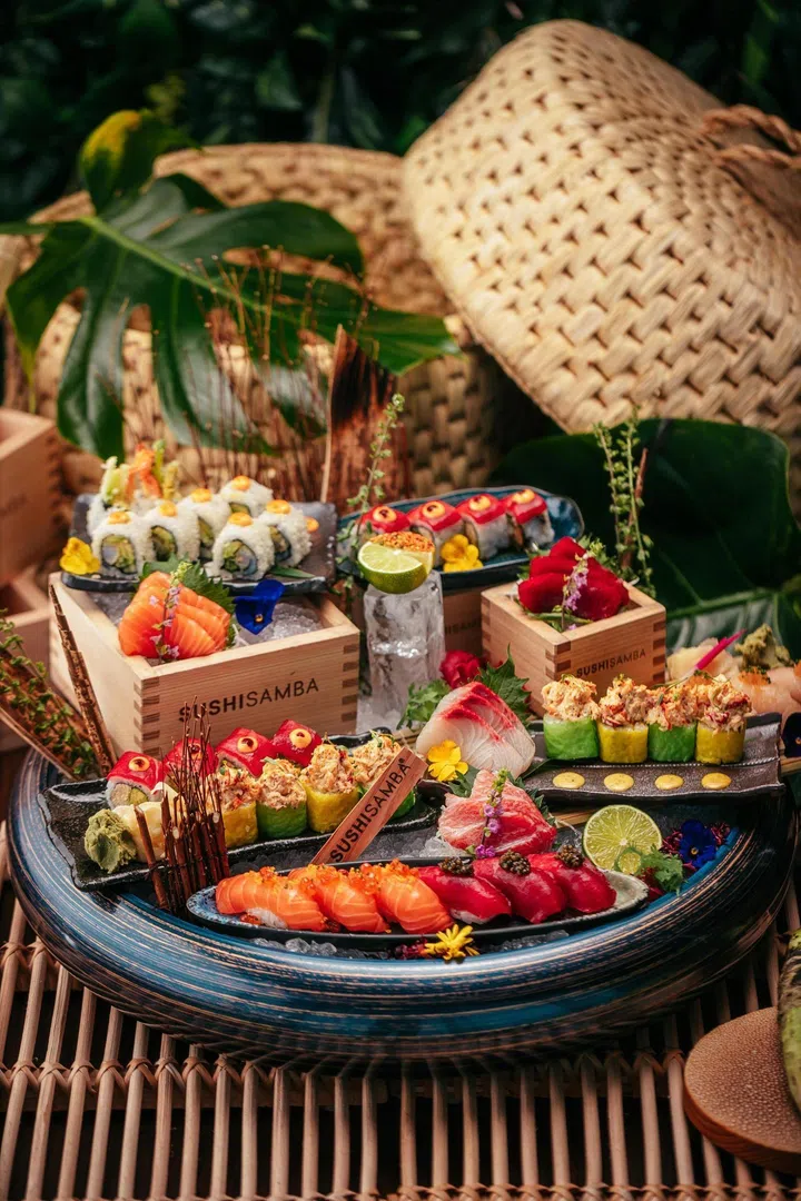 SushiSamba, Rooftop restaurants and bars, drinks, food