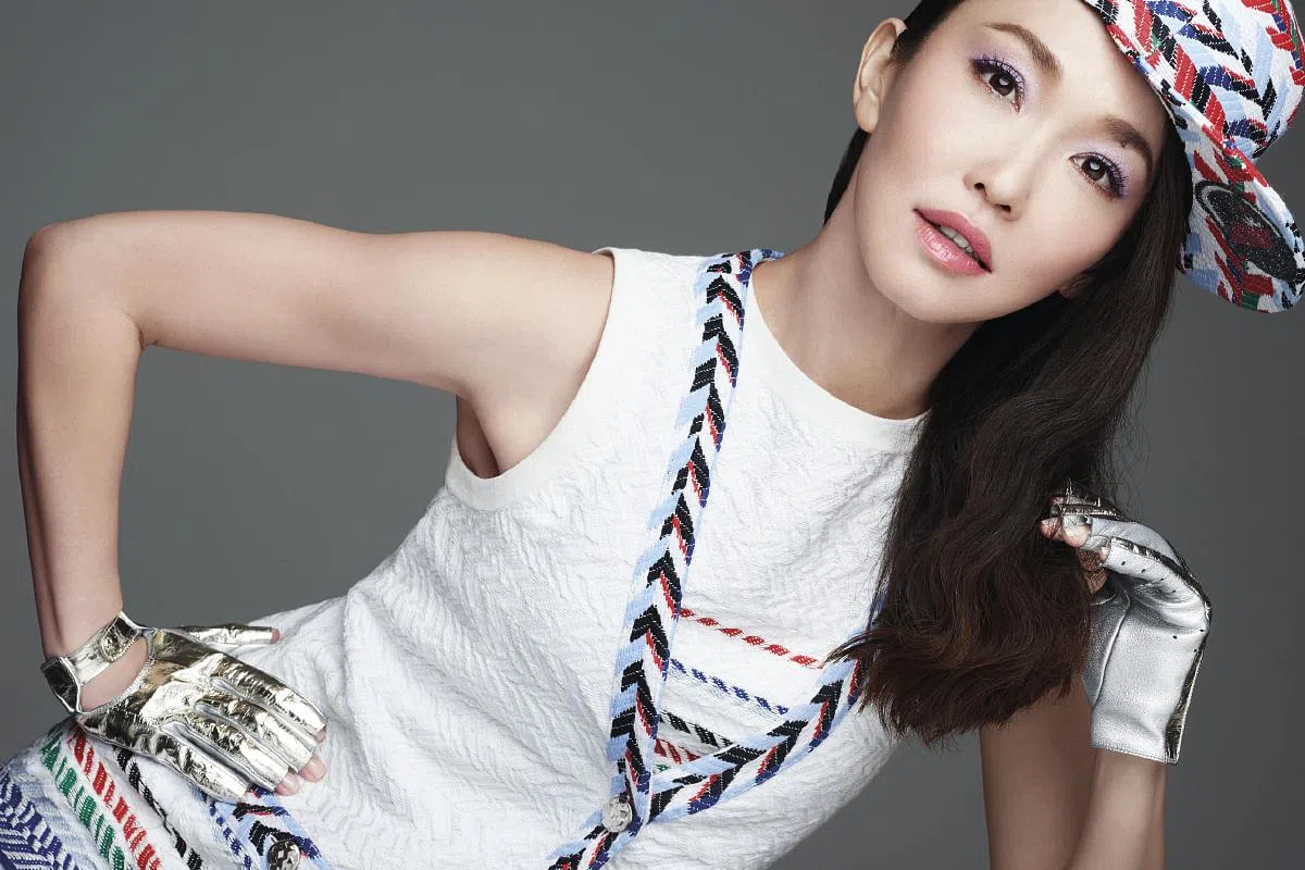 Fann Wong had a close shave with death while skydiving / 范文芳跳伞遇险记- ICON  Singapore | ICON Singapore