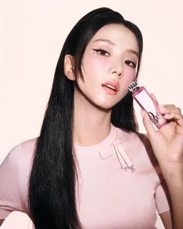 Dior Beauty, Jisoo, Blackpink