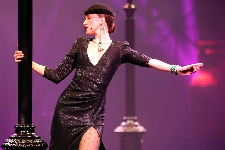 ROME, ITALY - JUNE 28:  A model walks the runway during BVLGARI Dinner & Party at Stadio dei Marmi on June 28, 2018 in Rome, Italy.  (Photo by Franco Origlia/Getty Images for Bvlgari)