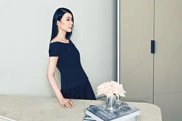 Kisa Harrison, Home, People, Christopher Guy