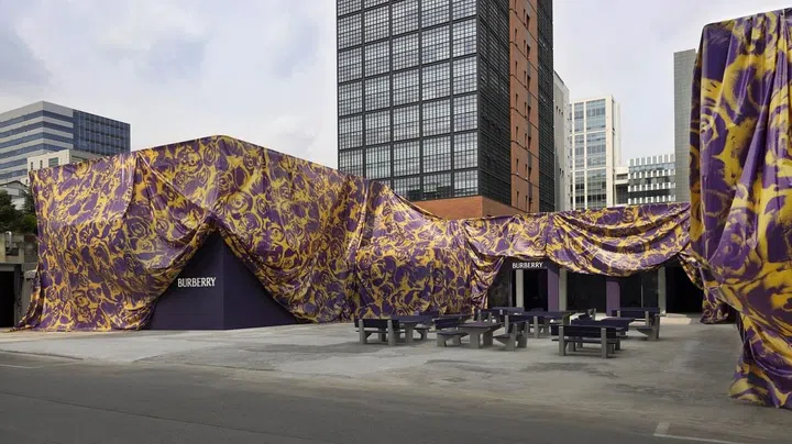 Burberry Seongsu Rose