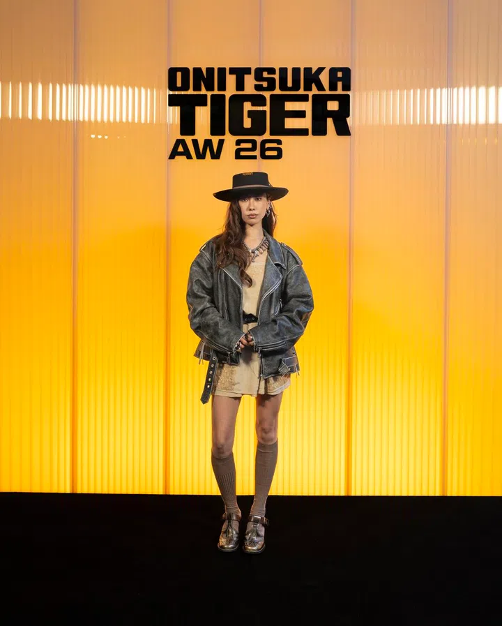 Milan Fashion Week,Front Row Celebs 