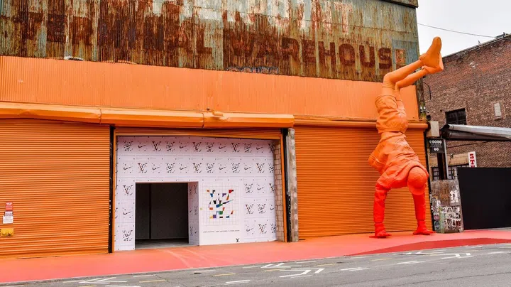 Louis Vuitton and Nike "Air Force 1" by Virgil Abloh 纽约展览